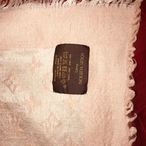 Louis Vuitton Accessories - Light Shawl Pink Louis Vuitton Scarf Louis Vuitton Accessories - Light Shawl Pink Louis Vuitton Scarf